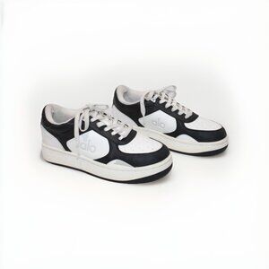 Alo Yoga Recovery Mode Sneaker Black White Size 7.5 Womens